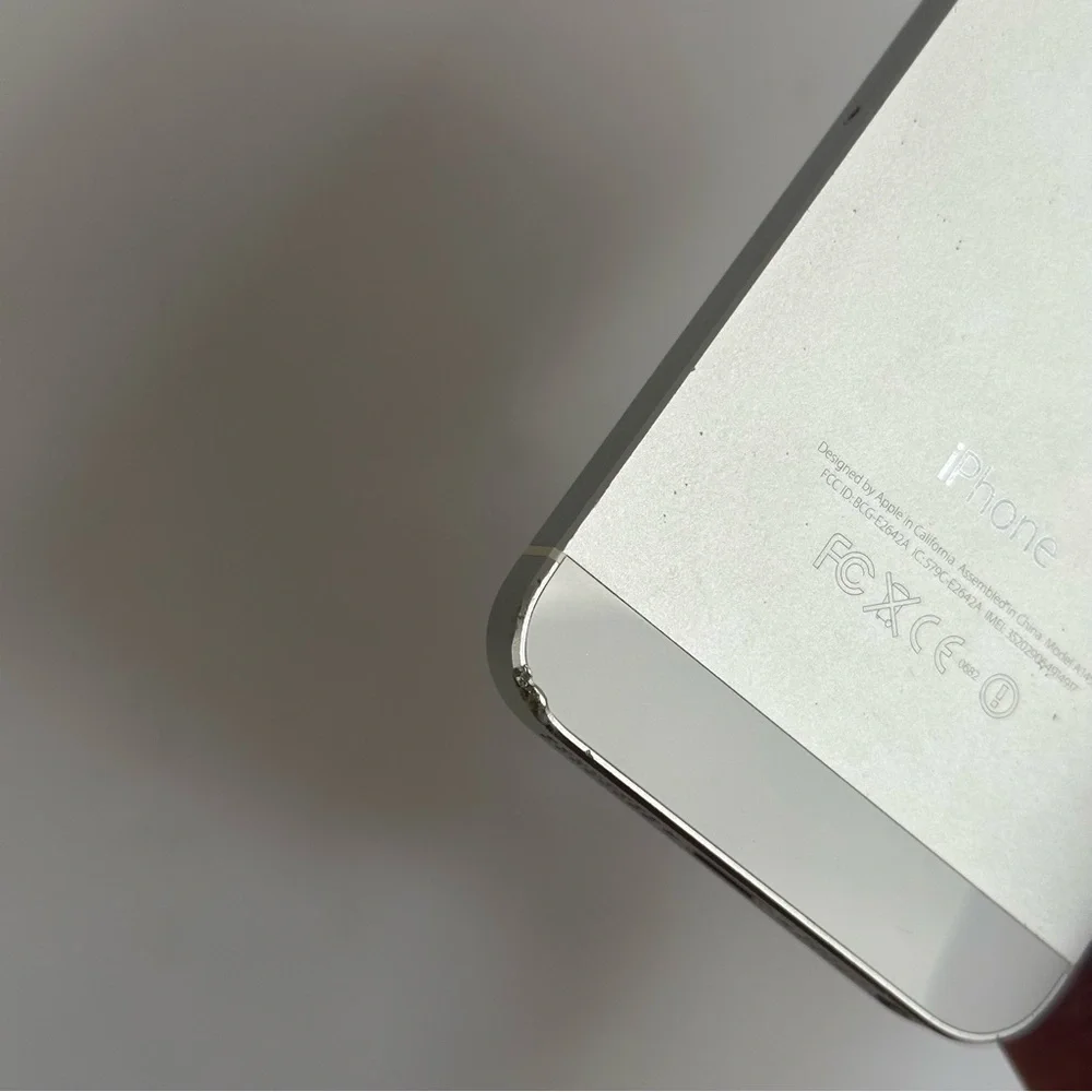 Apple iPhone 5s
